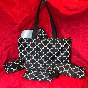 Soho travel/diaper bag set if 5
